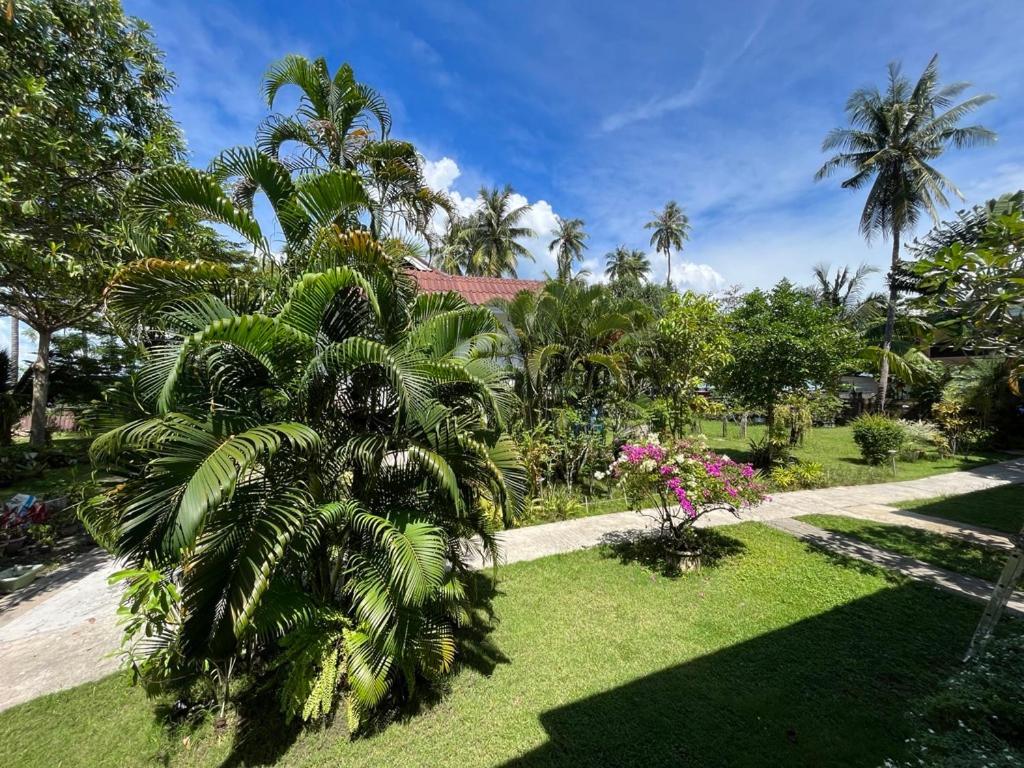 Hotel Mook Ing Lay Ko Mook Exterior foto